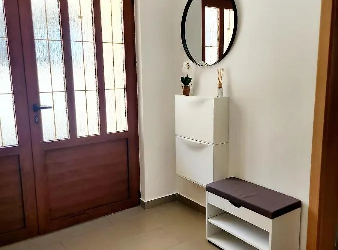 Ena Apartament Turanj