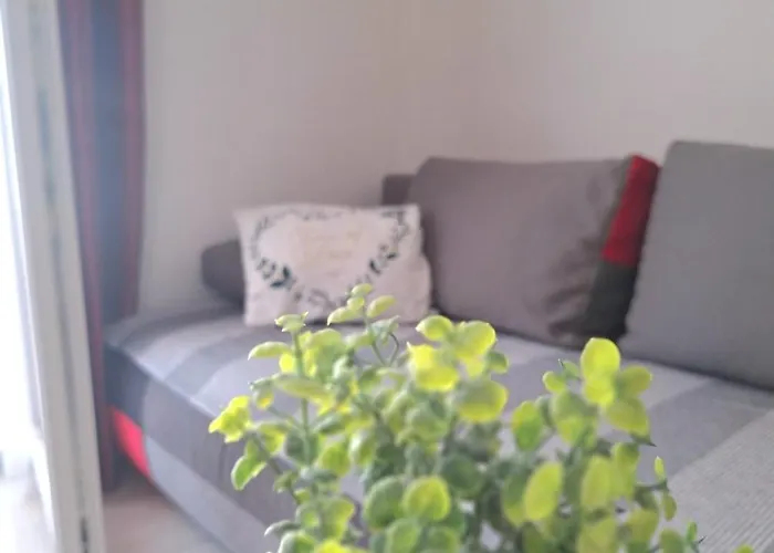 Apartament Ena Turanj