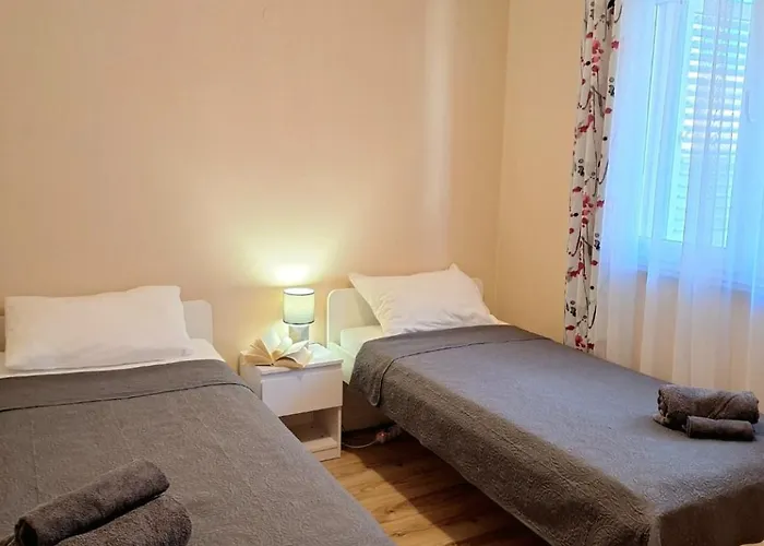 Ena Apartament Turanj