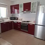 Ena טוראני